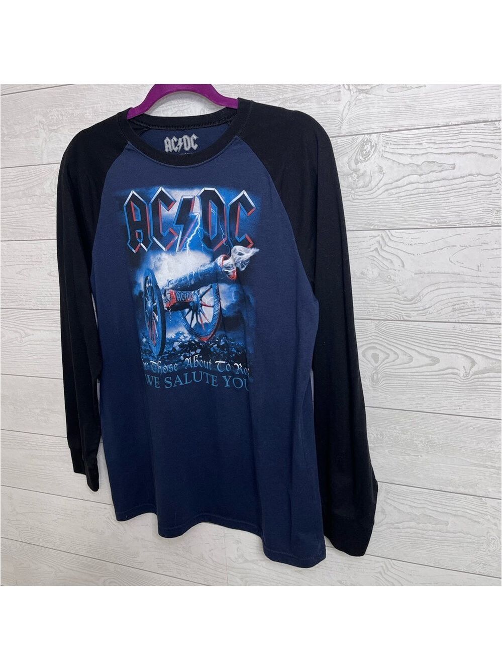 AC/DC Men’s Blue Long Sleeve Band Tee Shirt. Size L - Picture 3 of 5